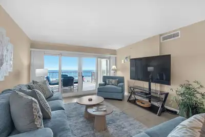 Image de Sandy Key 218: 3 Br / 2 Ba Gulf Front Condo in Perdido Key, Fl, On-Site Rental Office, Sleeps 8