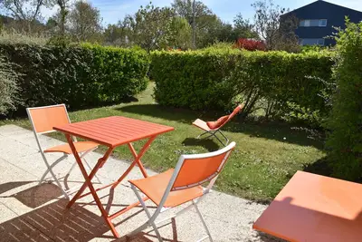 T2 proche du port avec jardin privatif