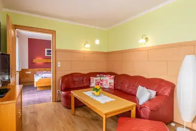 Image de Haus Waldblick - Apartment Planai - 2 bedrooms, 2 showers, Wc