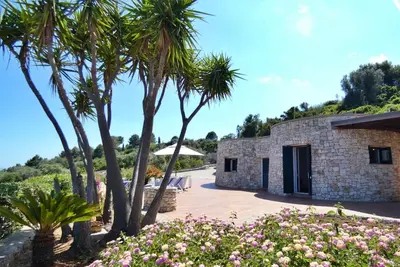 Image de Trullo Anthos - Vista mare e Giardino privato nel Salento