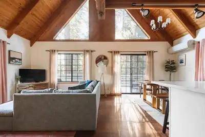 Image de Beachcomber Cabin A-Frame 2 miles from Yosemite
