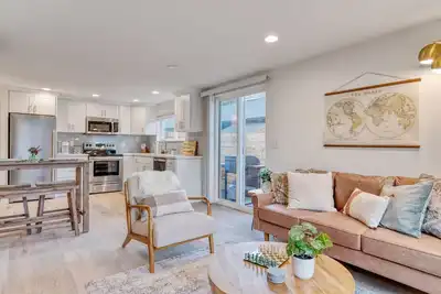 Image de Quiet, Charming 2 Bedroom Home in the heart of Madison Park