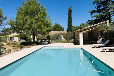 Image de Maison avec piscine à pied du centre ville St Rémy