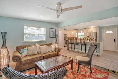 Image de Private Cozy Sarasota Home by RedAwning