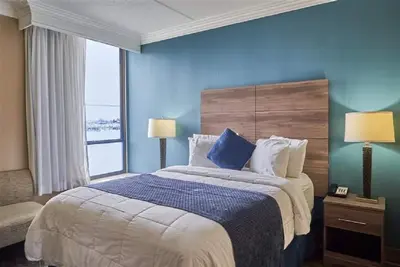 Image de Queen Bed Standard View