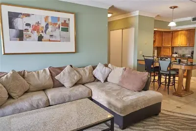 Image de Deluxe Suite Waterfront Views