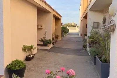 Image de Maison a deux pas de la plage et commerce 5sire33