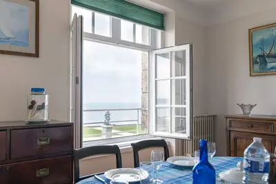 Image de Confortable appartement pour 6 personnes avec Tv et parking