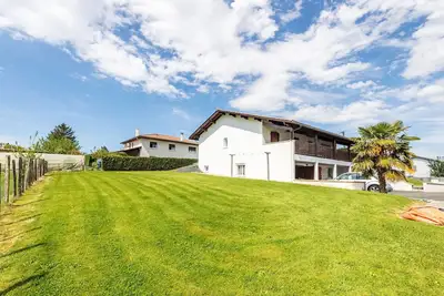 Image de Joli appartement pour 4 personnes avec Wifi, Tv, terrasse et parking