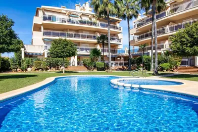 Image de Bel appartement pour 6 personnes avec piscine, climatisation, Wifi, Tv, terrasse et parking