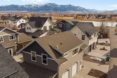 Image de Luxury Studio in Desirable Bozeman Neighborhood