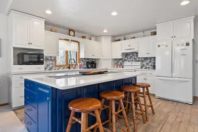 Image de Dog Friendly home in Fish Creek-private lot