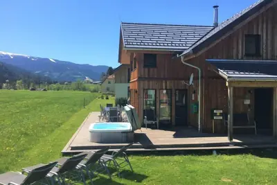 Image de Sonneck mit Outdoor Sprudelbad 12p by Interhome