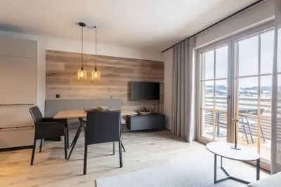 Image de mit 2 Schlafzimmern & Ir-Sauna by Interhome