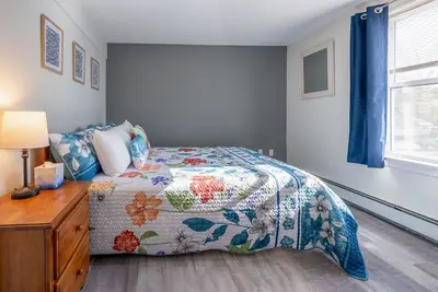 Image de 2 Bedroom Apt B_Free Breakfast_Main Street