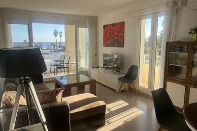 Image de Port Frejus Appartement d'exception  3 Pièces de 64 m2 Balcon vue mer, climatisé, avec piscine Wifi 6 Personnes