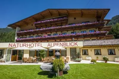 Image de Double room Achensee (breakfast up to 3 nights) - Naturhotel Alpenblick