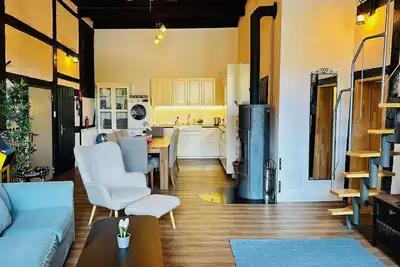 Image de Modern Historic 4 Bedroom House