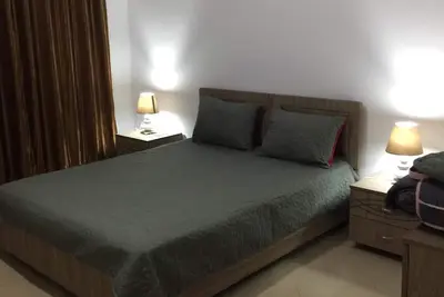 Image de New furnished apartment with on-site parking: living room plus two bedrooms