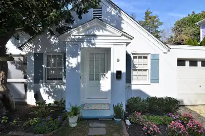 Image de Steps To The Beach -Adorable 1 Br Cottage-9 Park Ave Rear, Rehoboth Beach, De
