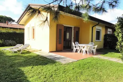 Image de Villa Mughetto Bibione Pineda with large garden