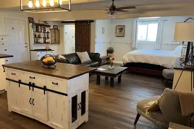 Image de Studio Home in the Heart of Utah- You are part of our community