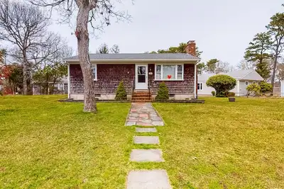 Image de Cozy cottage, WiFi, W/D, A/C, Gas grill, Firepit