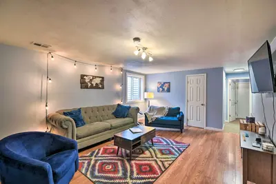 Image de Peaceful Loveland Apt Near Hiking + Dining!