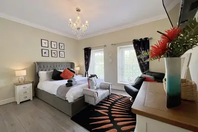 Image de May Bell Cottage, pet friendly, with a garden in Dersingham