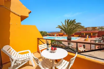 Image de Appartement 'Surf Home Sea View' avec vue sur la mer, piscines partagées et Wi-Fi