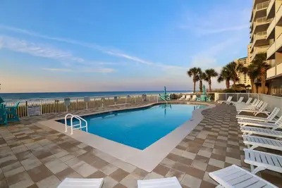 Image de Sandy Key 613:  2 Br \/ 2 Ba Gulf Front Condo in Perdido Key, Fl  Sleeps 6