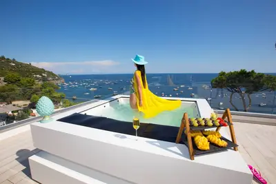 Image de Amore Rentals - Villa Iside with Private Pool, Sea View, Jacuzzi and Parking
