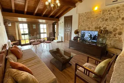 Image de Sohora's Winter Sanctuary - Cozy & Perfect Getaway