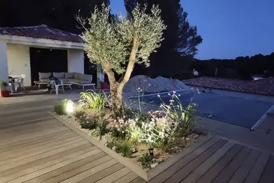 Image de Maison récente avec piscine à quelques minutes d'Aix en Provence!