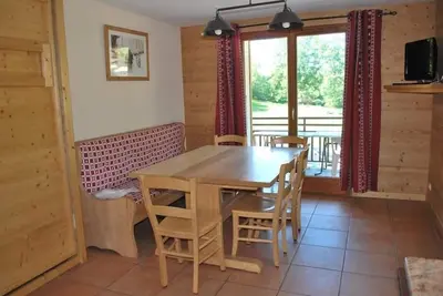 Image de Wifi, vue montagne, piscine, balcon, parking, télévision, 24m², Le Grand Bornand
