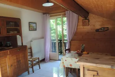 Image de 2ème étage, vue panoramique, balcon, parking, télévision, casier à ski, 40m², Le Grand Bornand