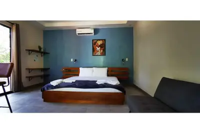 Image de King Size Bed Cozy Studio Full Kitchen Near Beach - 203