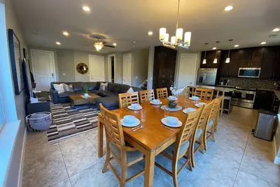 Image de Luxury Entrada Townhome near downtown, Arches Nat’l Park, townie bikes included!