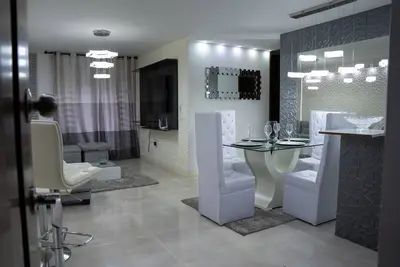 Welcome to a familiar, quiet and modern space for your staying in Pereira City.