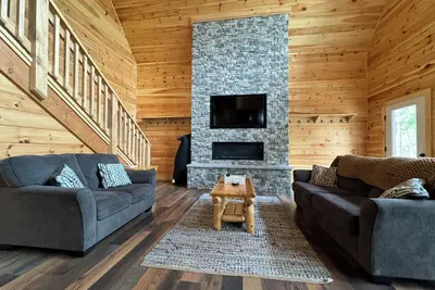 Image de Moose Lodge - Water Access on Moosehead Lake!