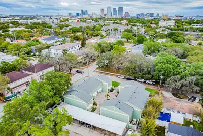 Image de 2br/2. 5ba Tampa Condo – Walk to Hyde Park & Soho