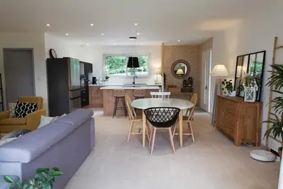 Image de Maison 3 chambres tout équipée avec piscine, à 30min de l'océan