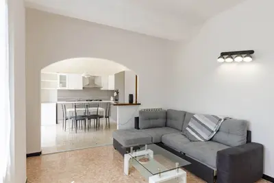 Image de Altido Family Flat w/3 Balconies, 10 Min to Beach