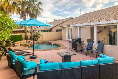 Image de Entire Home with Resort-Style Pool & Spa!