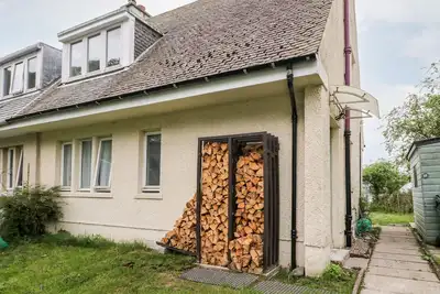 12 Kenmore Cottages, pet friendly, with open fire in Benderloch