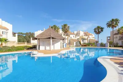 Image de Appartement \"Arenal Golf Holidays\" avec piscine, Wi-Fi, climatisation et terrasse