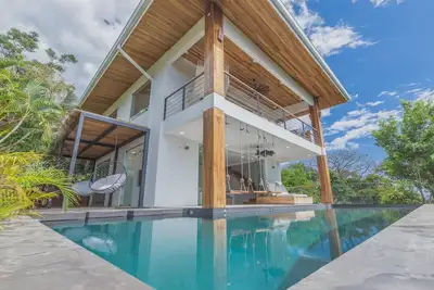 Image de Villa At Casa Oolibka | Spacious, Private, And Ocean Views, Four Bedroom - Ocean View