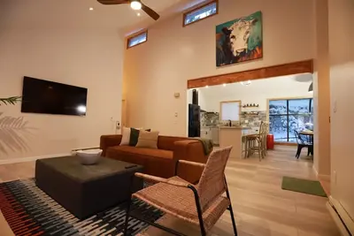 Image de Private Modern Cabin in the Heart of Poconos Mountain