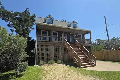 Image de Hydeaway: Convenient to Restaurants, Shops and Silver Lake