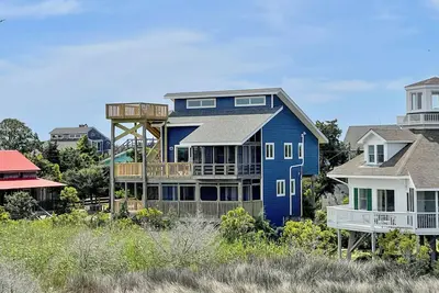 Image de Sass-Sea Views: Amazing views, decks, screened porch, rooftop deck